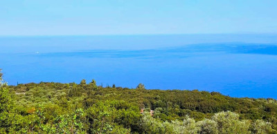 Kalamitsi_Skyline_03.jpg