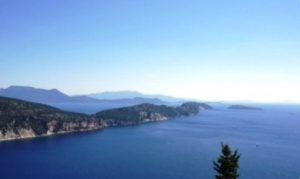A walk from Poros to Dessimi